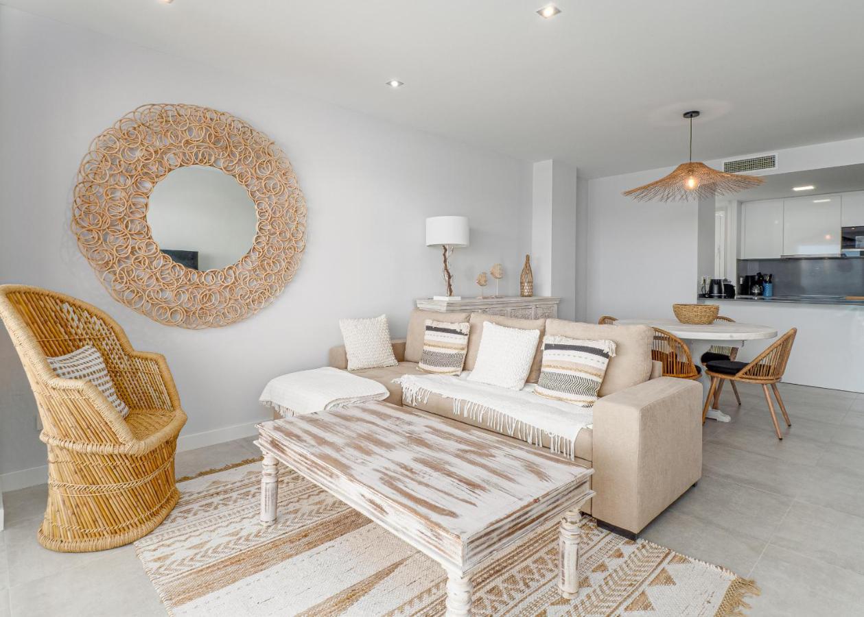 Via Celere 2325 Luxury Sea View Appartment กาซาเรส ภายนอก รูปภาพ