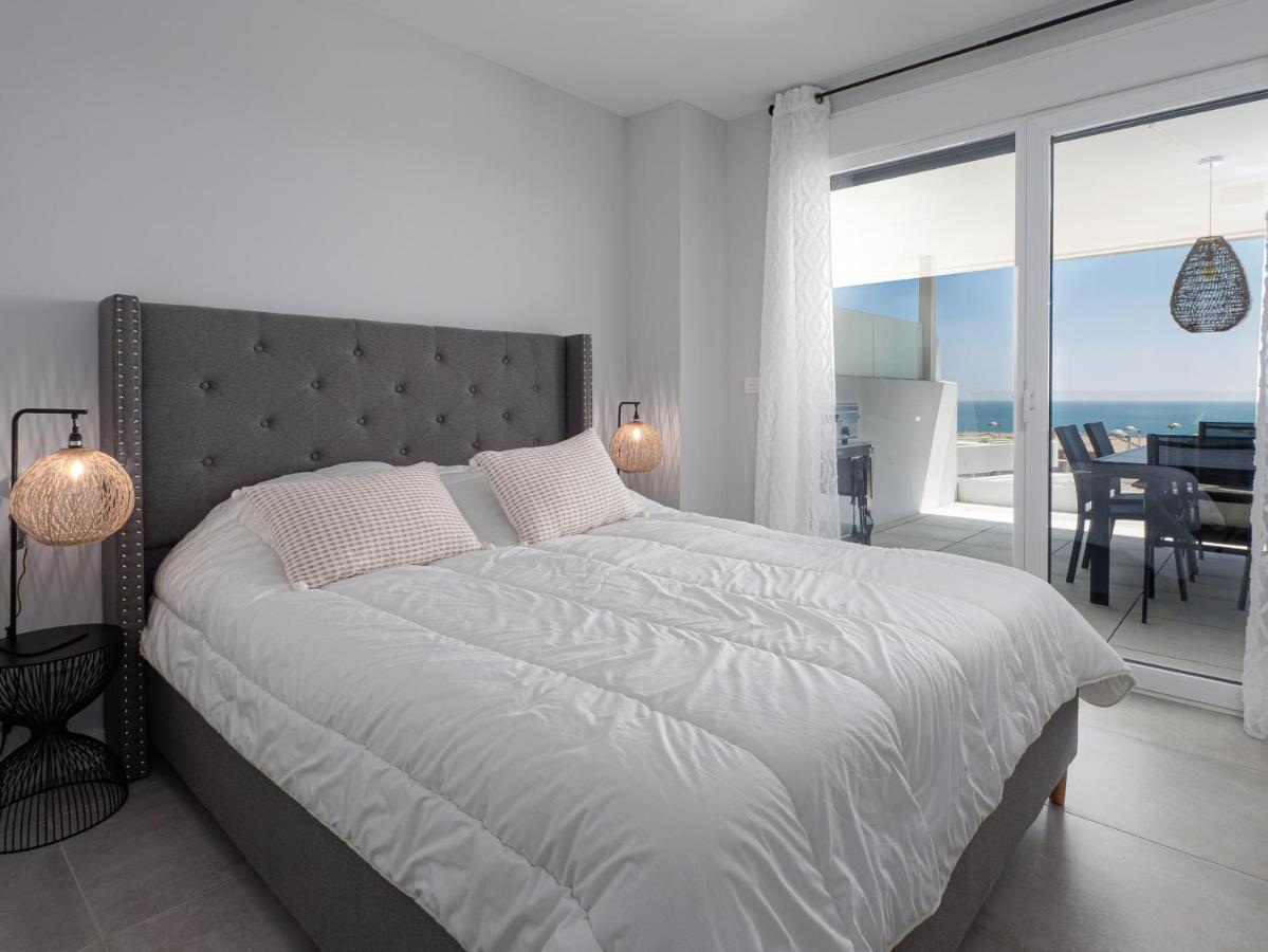 Via Celere 2325 Luxury Sea View Appartment กาซาเรส ภายนอก รูปภาพ